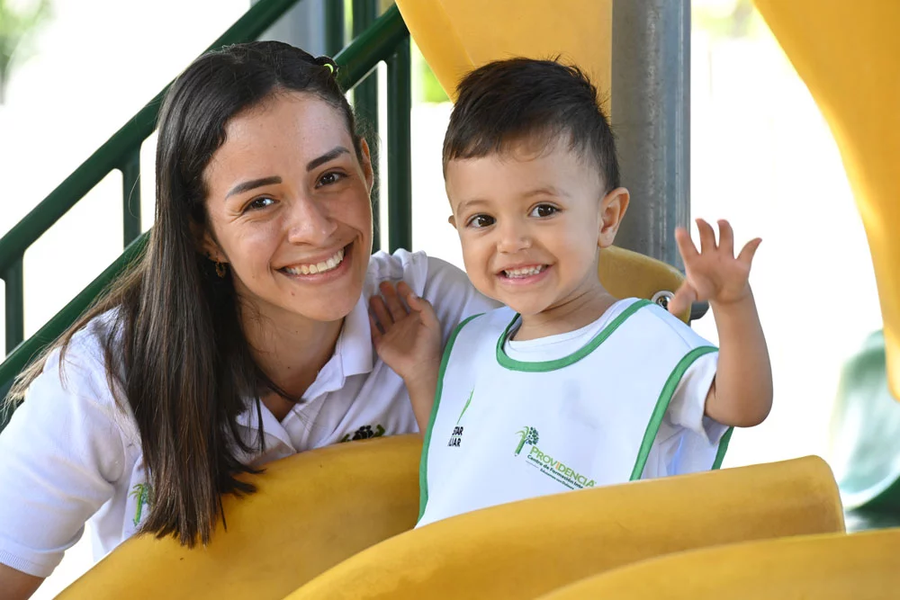 Cuidamos su infancia con propósito